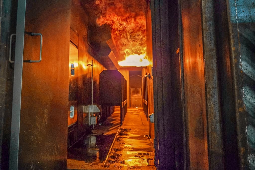 Dräger AFS 5000 (ARFF) – Passenger Cabin Fire