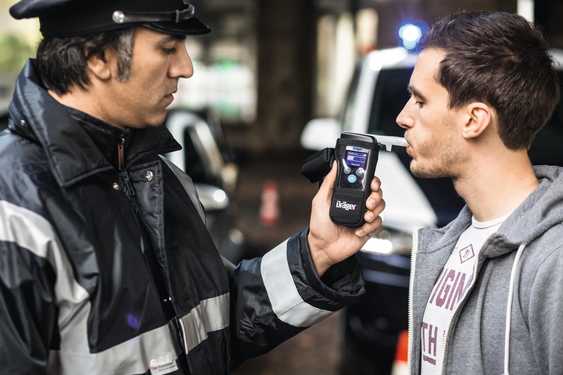 The breathalyser is ready to use within seconds.