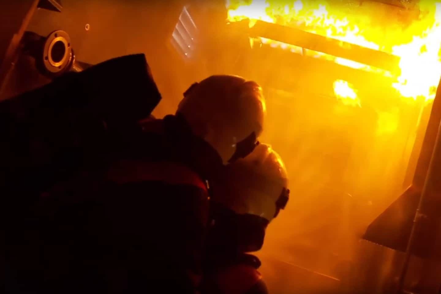 Dräger CPS 5800 Hazmat Suits