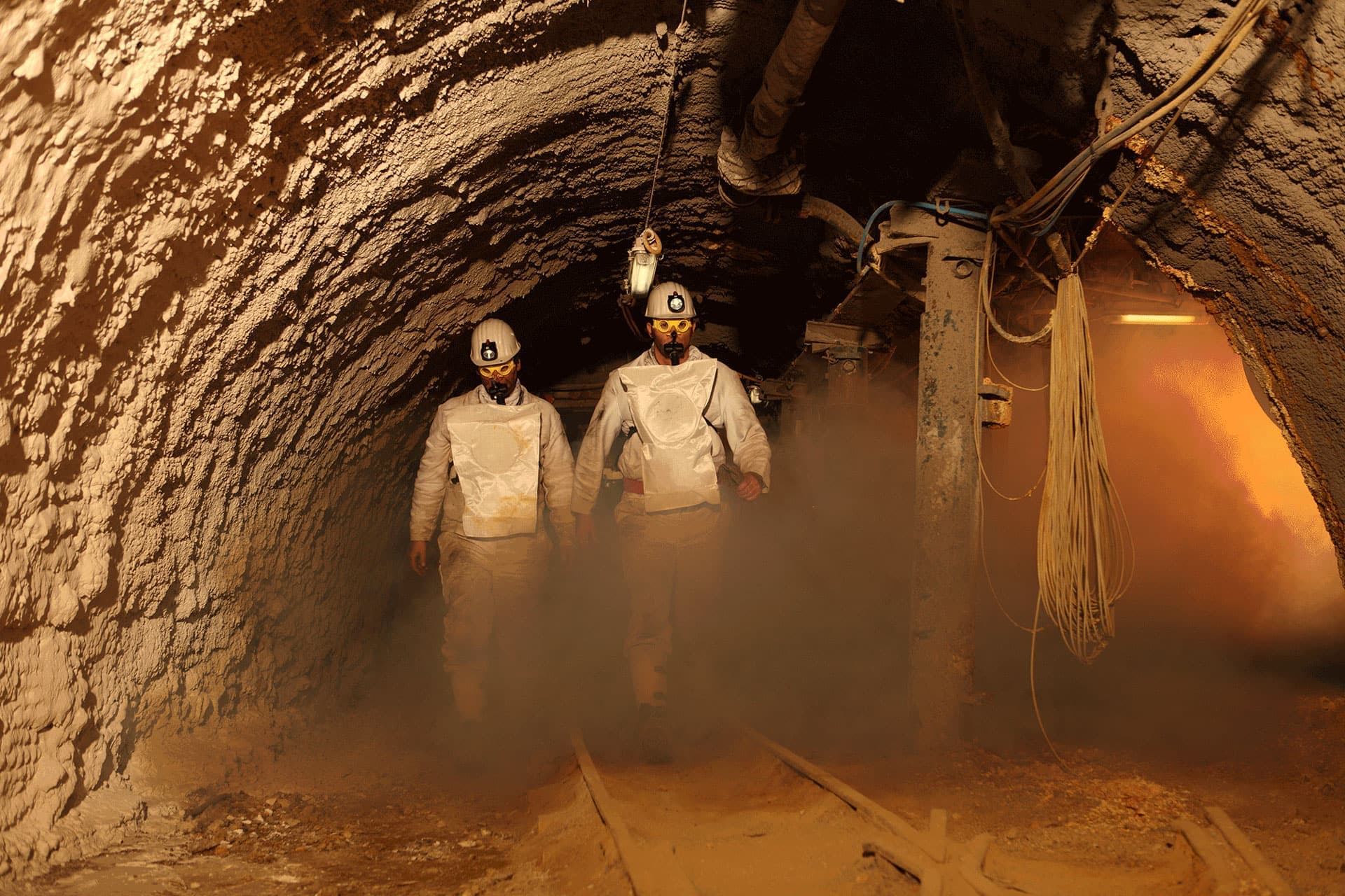 Escape device for use underground