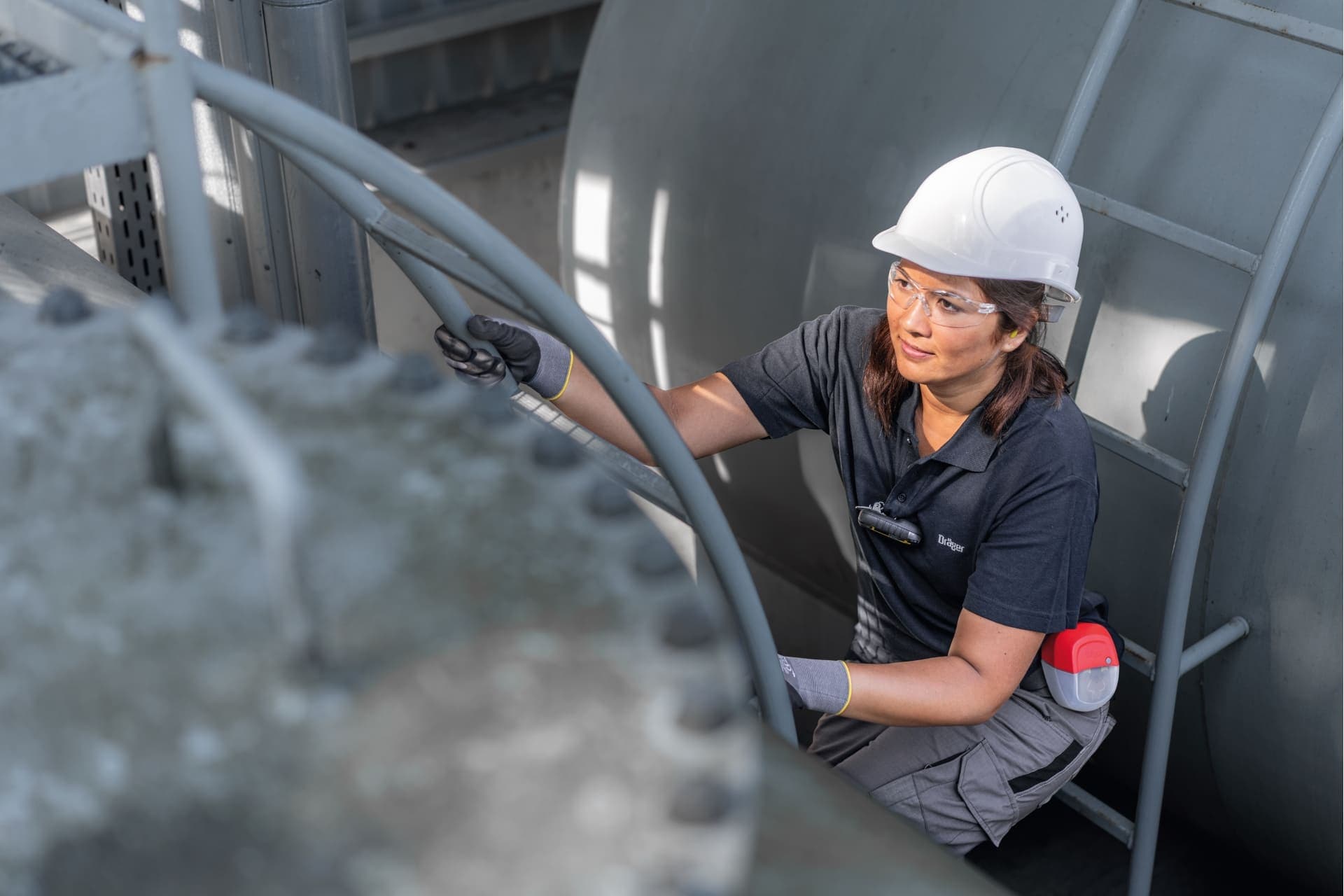 Extra small escape device