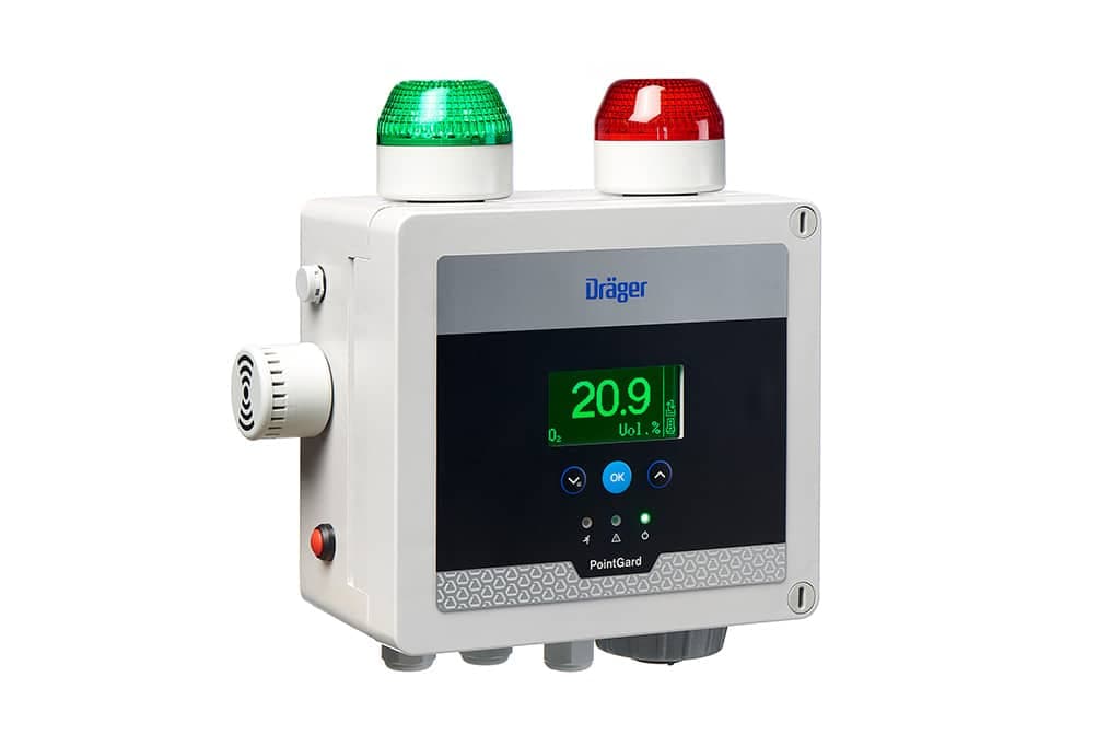 The PointGard 3100 in a green / red alarm scheme. This combination differentiates between a safe condition and a hazardous condition. In addition, the PointGard 3100 can express through the green lamp whether your machine under inspection is issuing a fault.