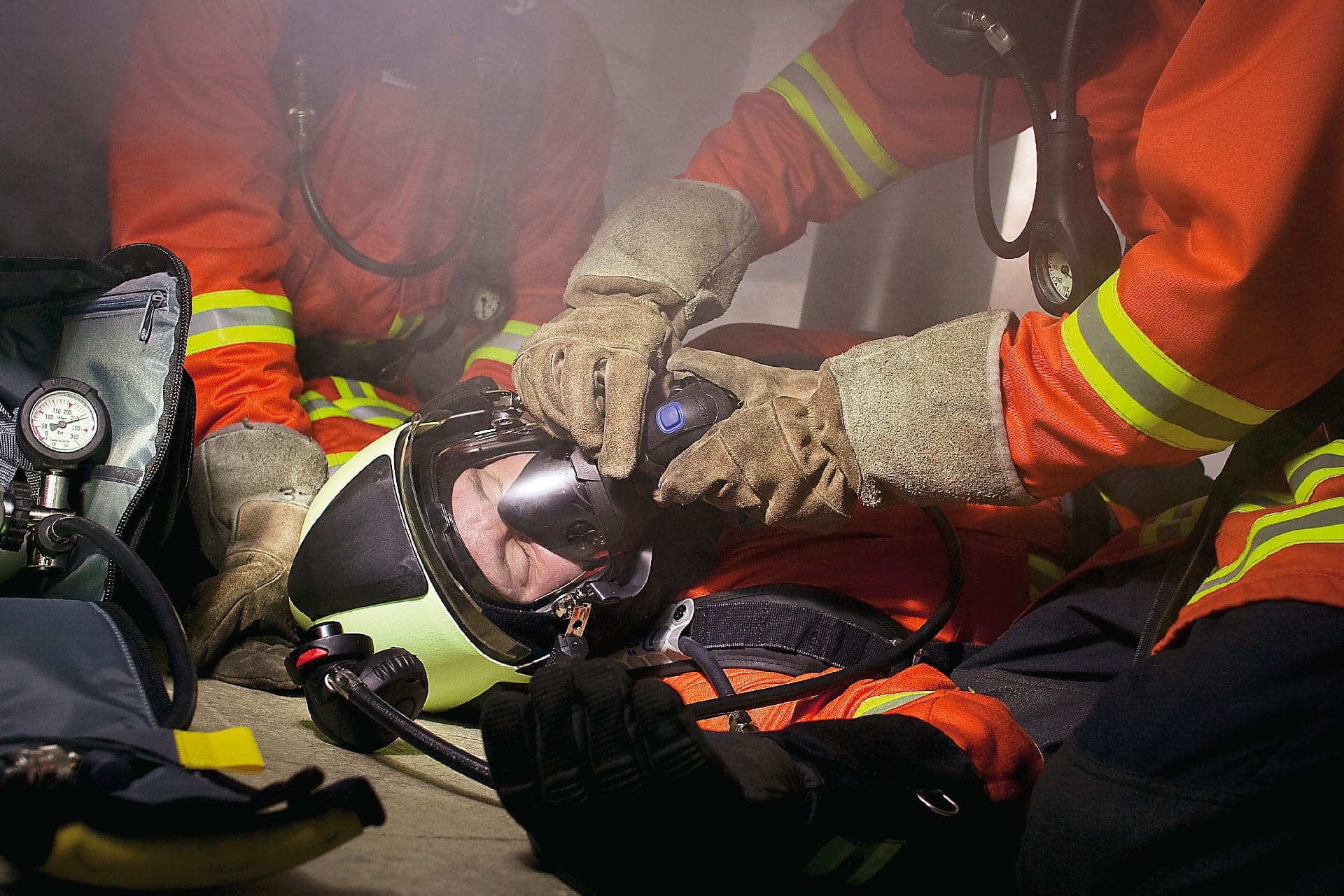 The Rescue Pack System is designed for use by rapid intervention teams.