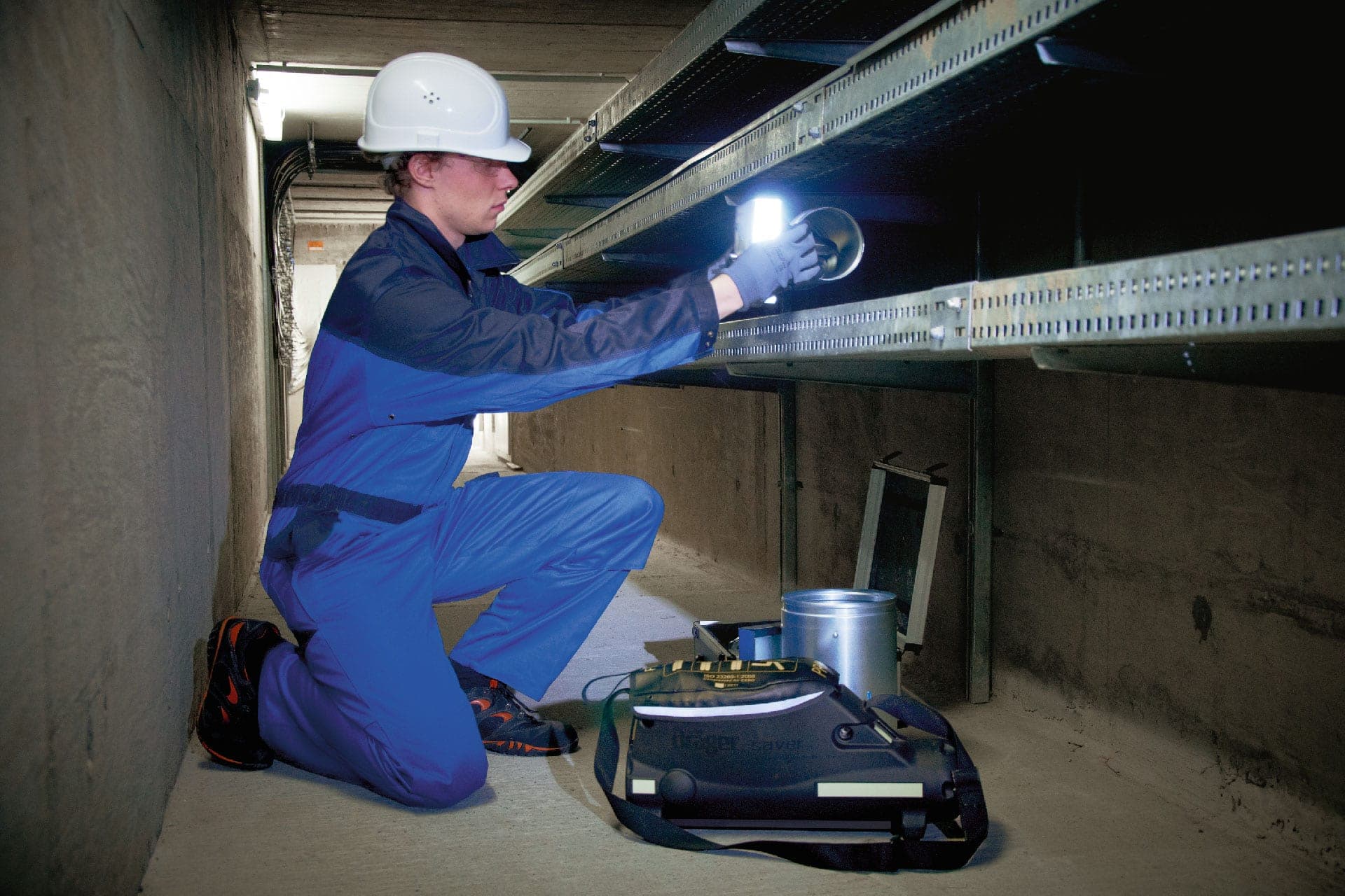 The Saver PP emergency escape respirator allows safe, effective and uncomplicated escape from hazardous environments, even if H2S is present.