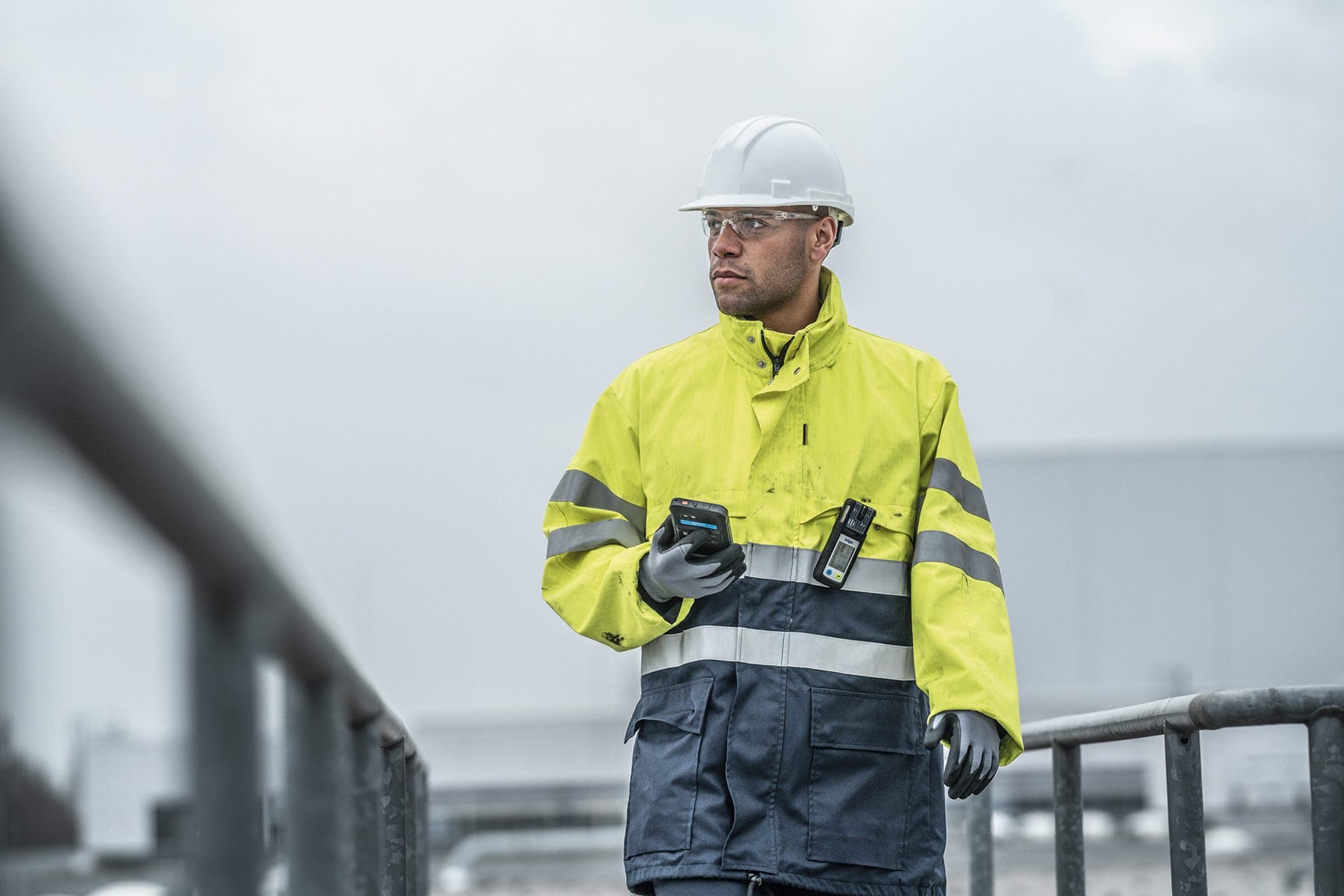 The gas detector is equipped with Bluetooth® so that recorded data can be transferred directly to a smartphone and from there to the cloud backend of the Gas Detection Connect software.