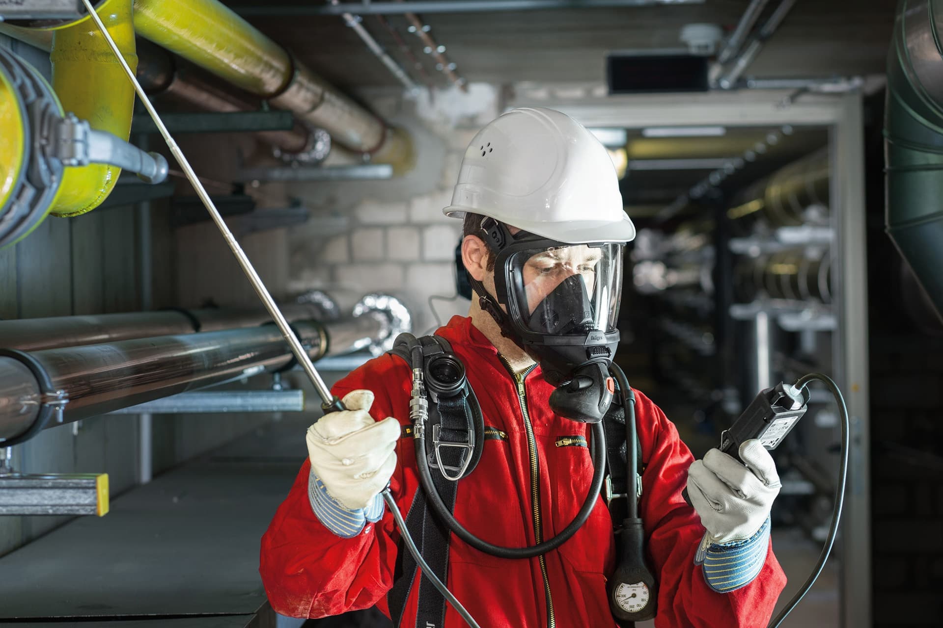 With an explosion protection approval for Ex zone 0, the X-am pump allows for secure and continuous monitoring of enclosed areas.