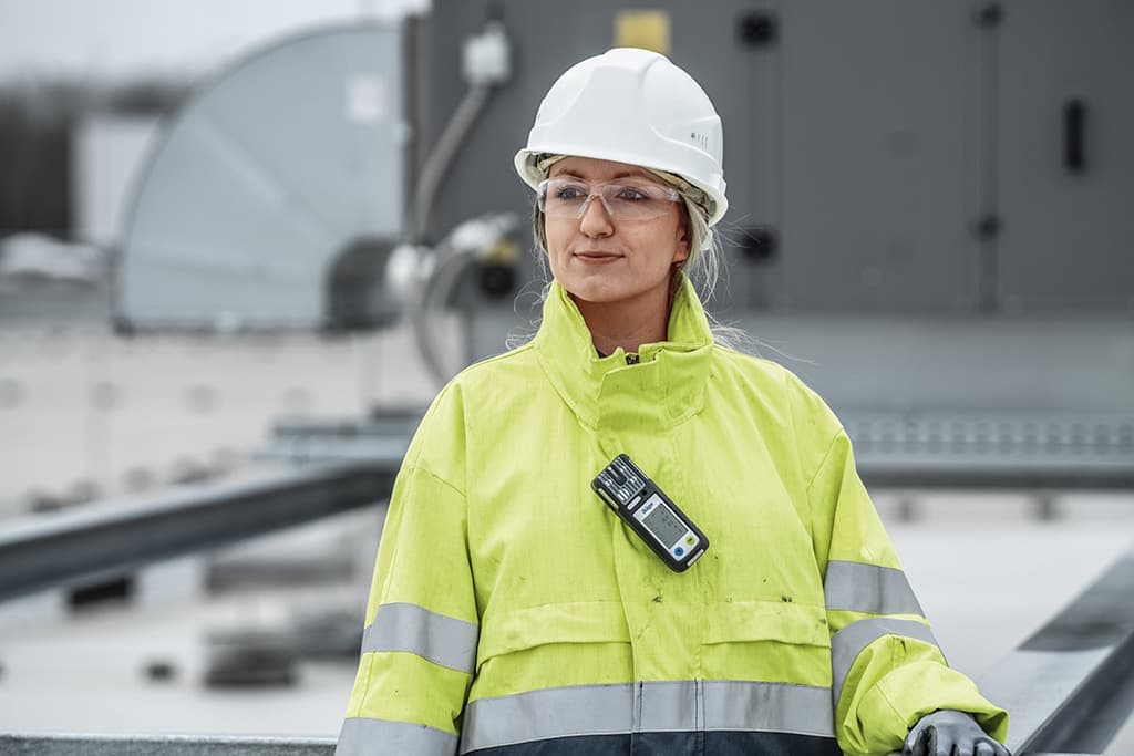 X-pect® 8320 spectacles feature flexible temples to prevent irritating pressure points and ensure maximum comfort.