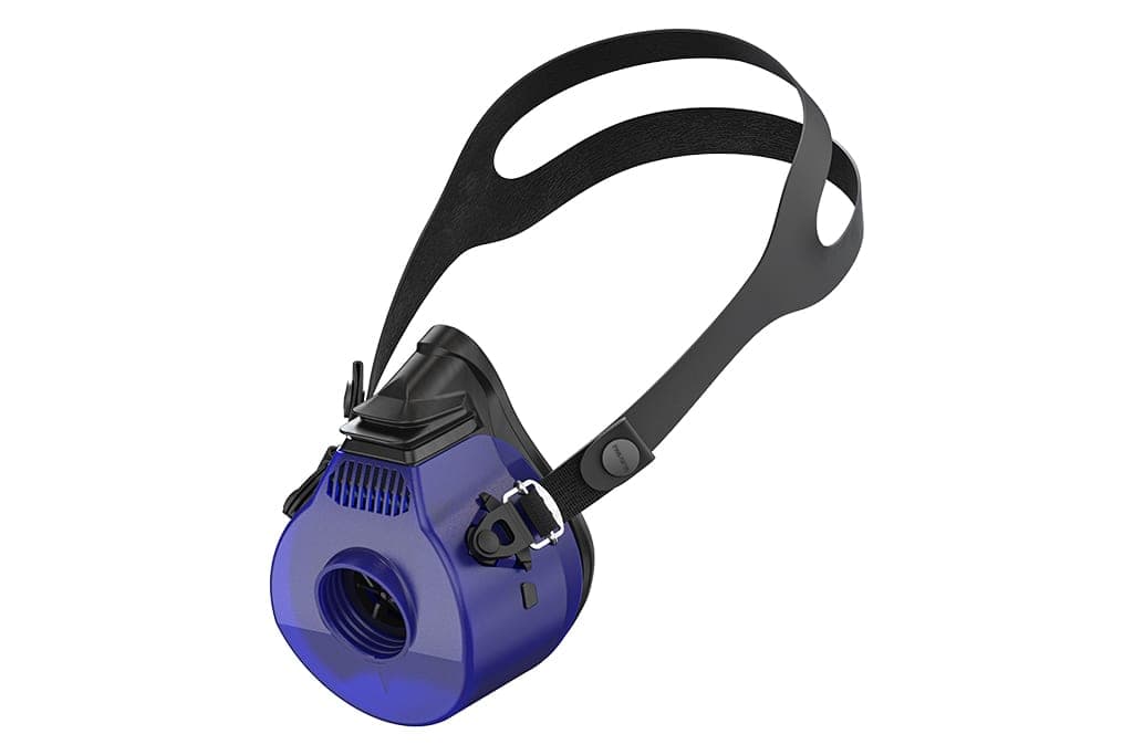 The half mask version with elastic harness is especially comfortable when wearing a helmet.