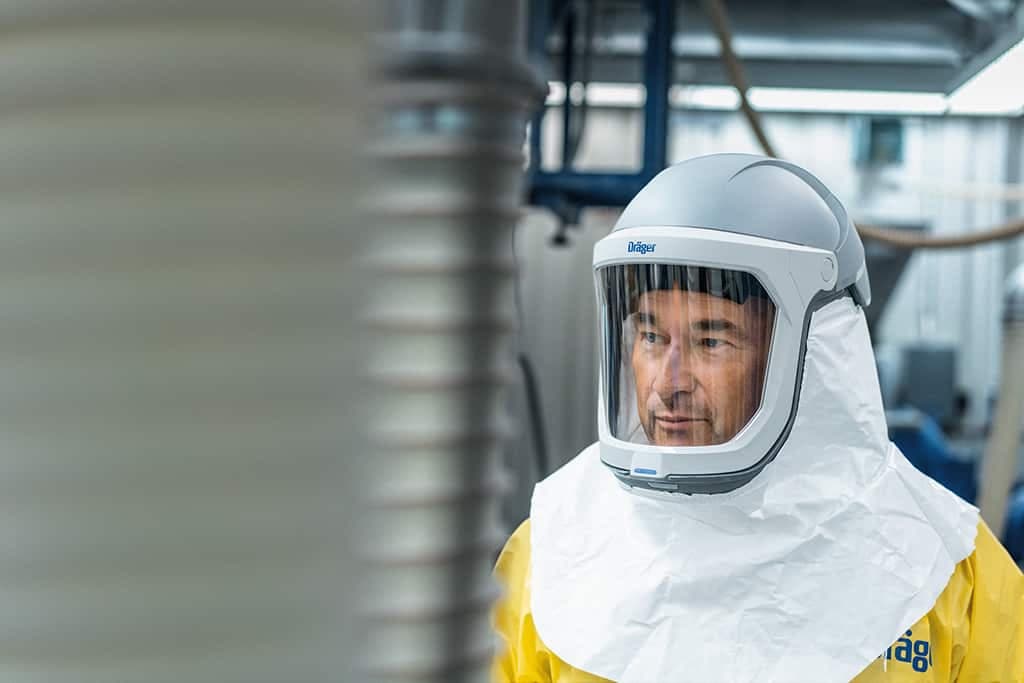 Face seals are available in different lengths and materials, depending on the helmet type, providing you with a tailor-made combination for any job and application.