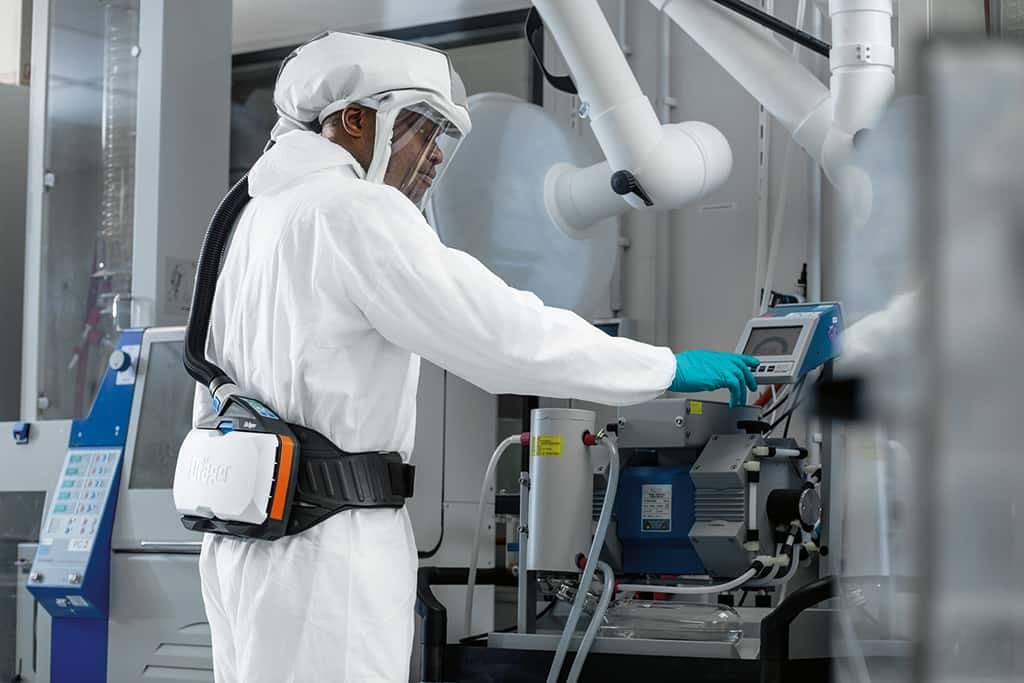 In laboratory environments, such as in the pharmaceutical industry, hazardous substances such as gases, vapours or dusts can occur that are potentially explosive.